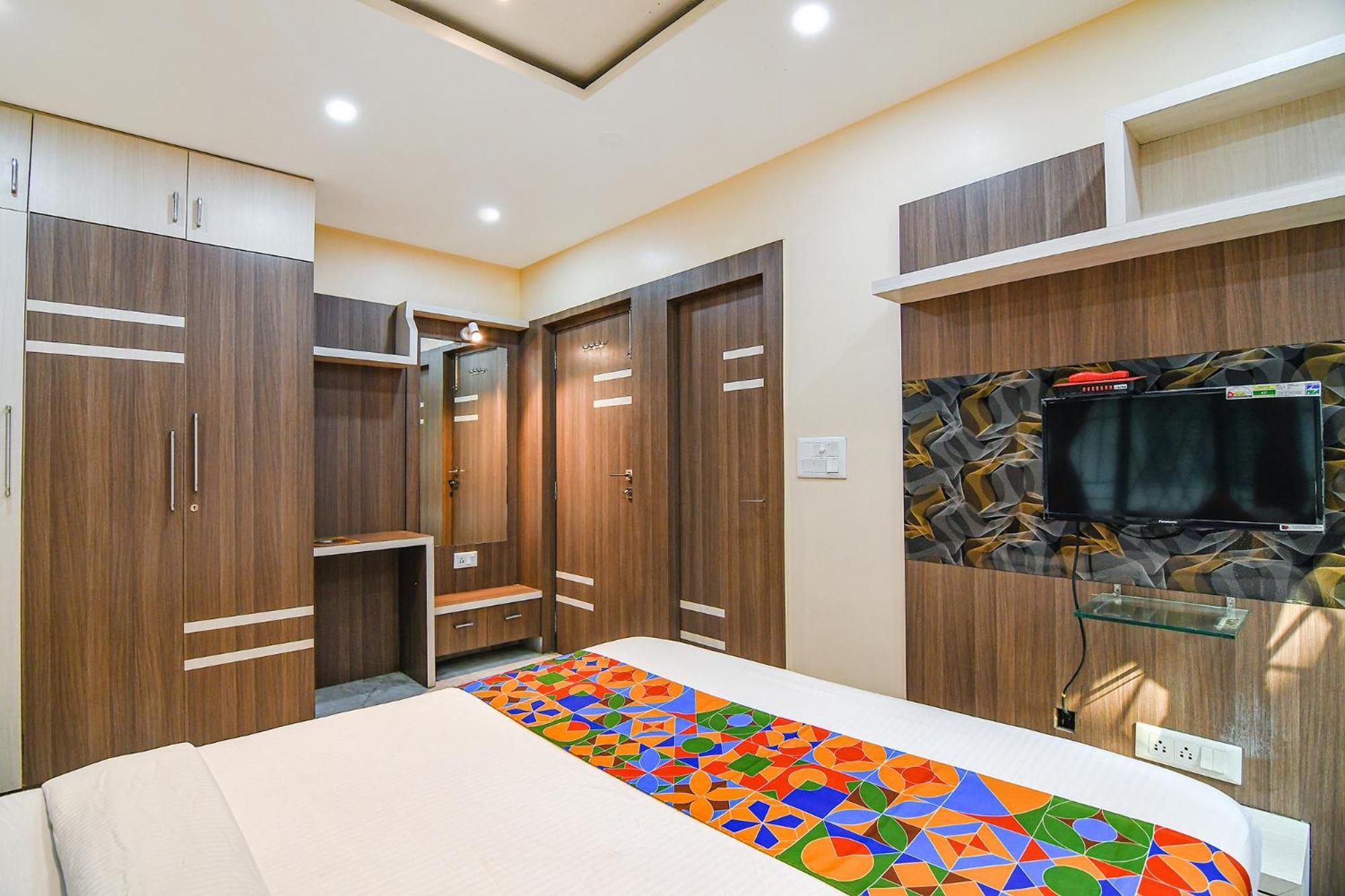 Fabexpress Scholer Motel Calcutta Extérieur photo