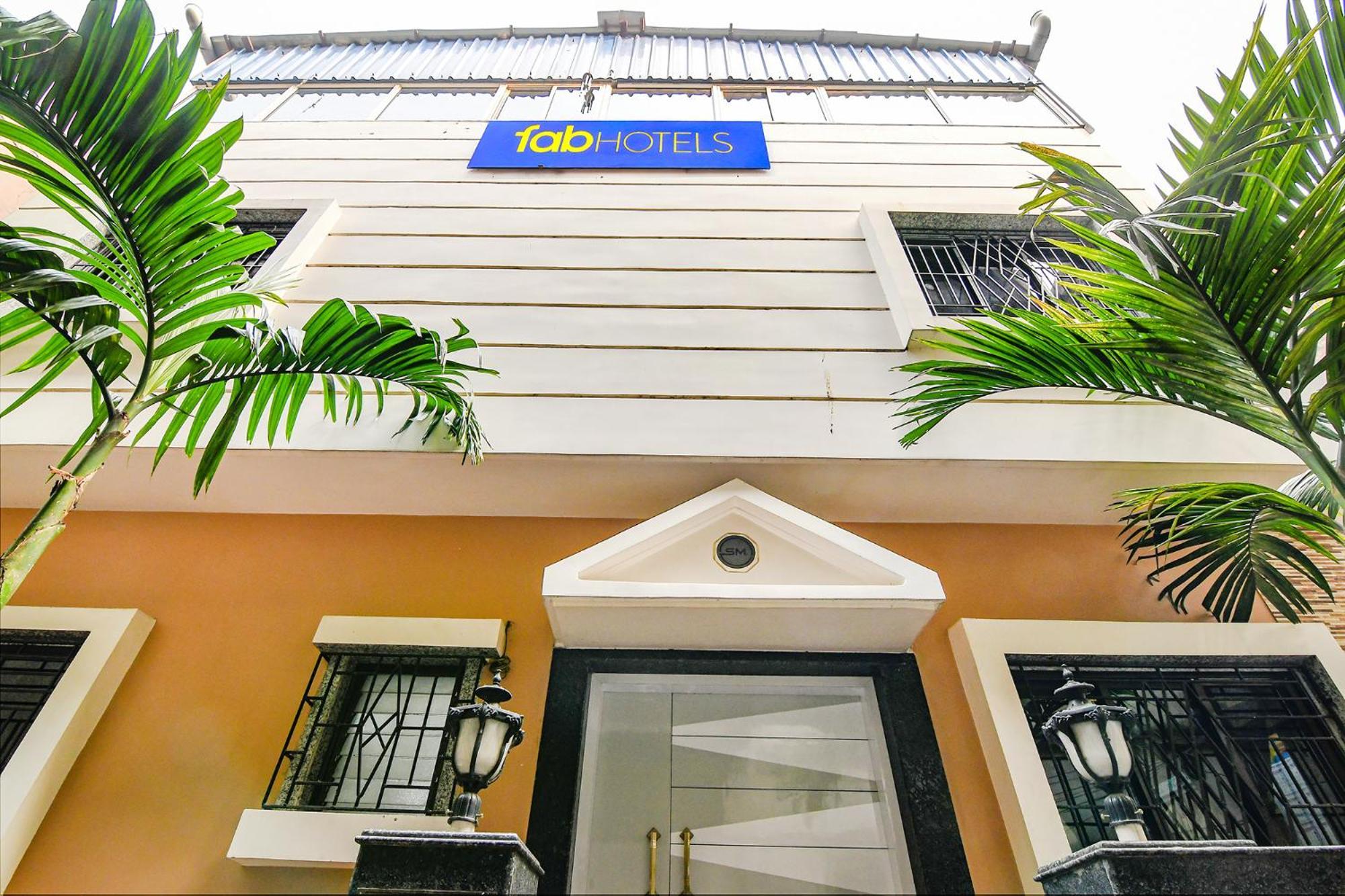 Fabexpress Scholer Motel Calcutta Extérieur photo